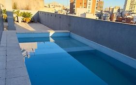 Moderno Monoambiente, edificio con pileta, excelente ubicación